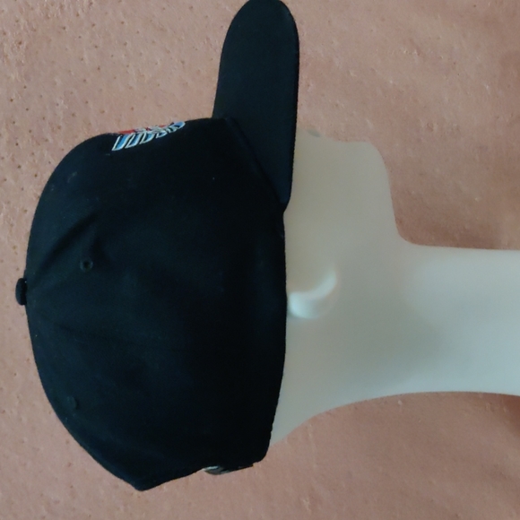 Custom Dynamics embroidered cap/hat adjustable - Picture 4 of 6